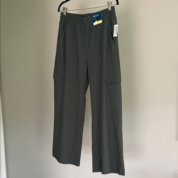 Old Navy Wide Leg Active Pants - “Dark Ivy” Green - Picture 2 of 7